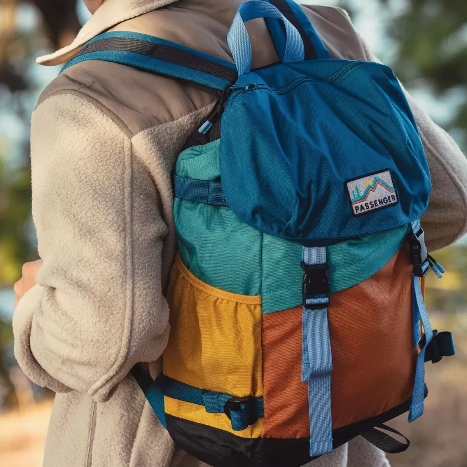 Women Passenger Backpacks & Bags | Backpacks & Bags | Boondocker Recycled 26L Backpack