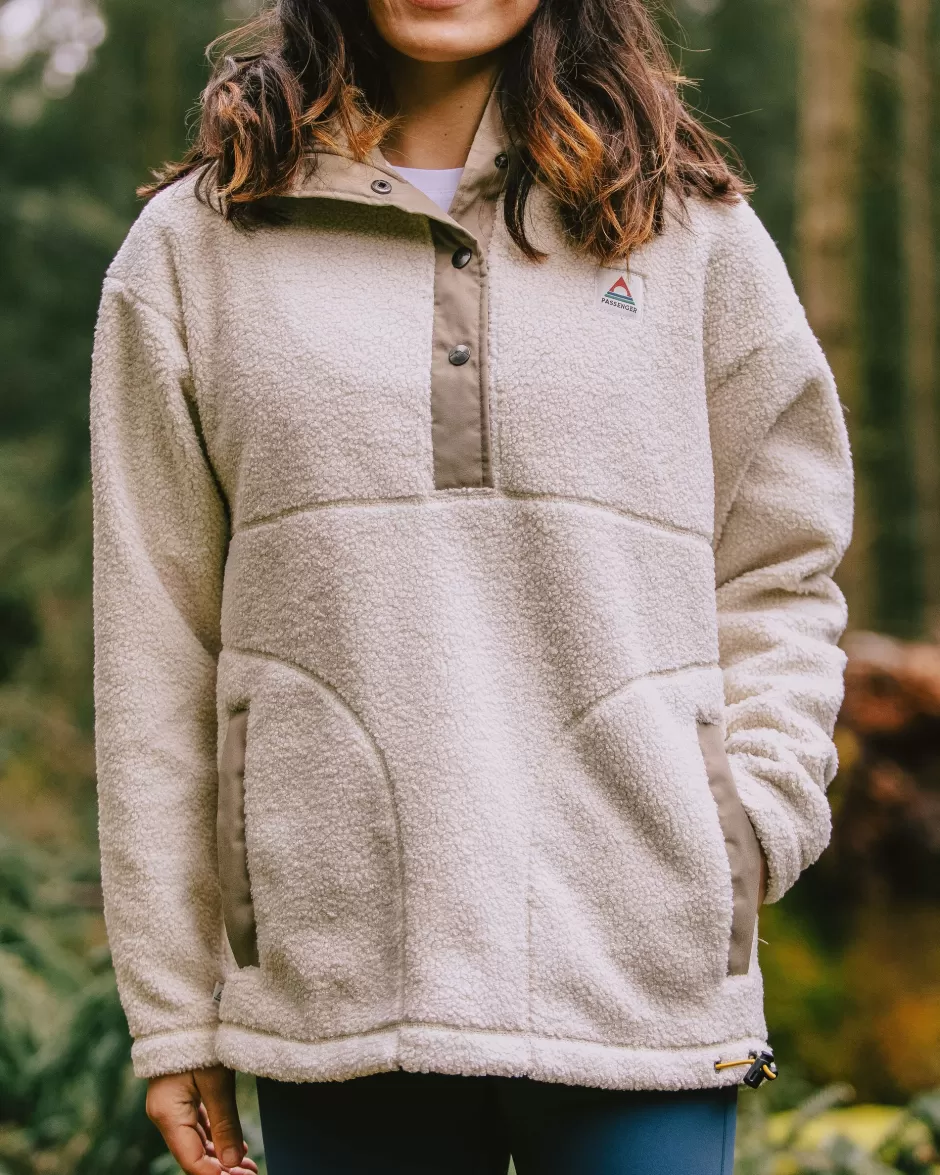 Women Passenger Fleece | Fleece | Calla Hooded Pullover Recycled Fleece