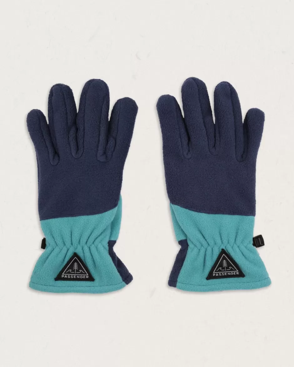 Women Passenger Accessories | Gloves | Daytrip Recycled Polar Fleece Touch Screen Gloves