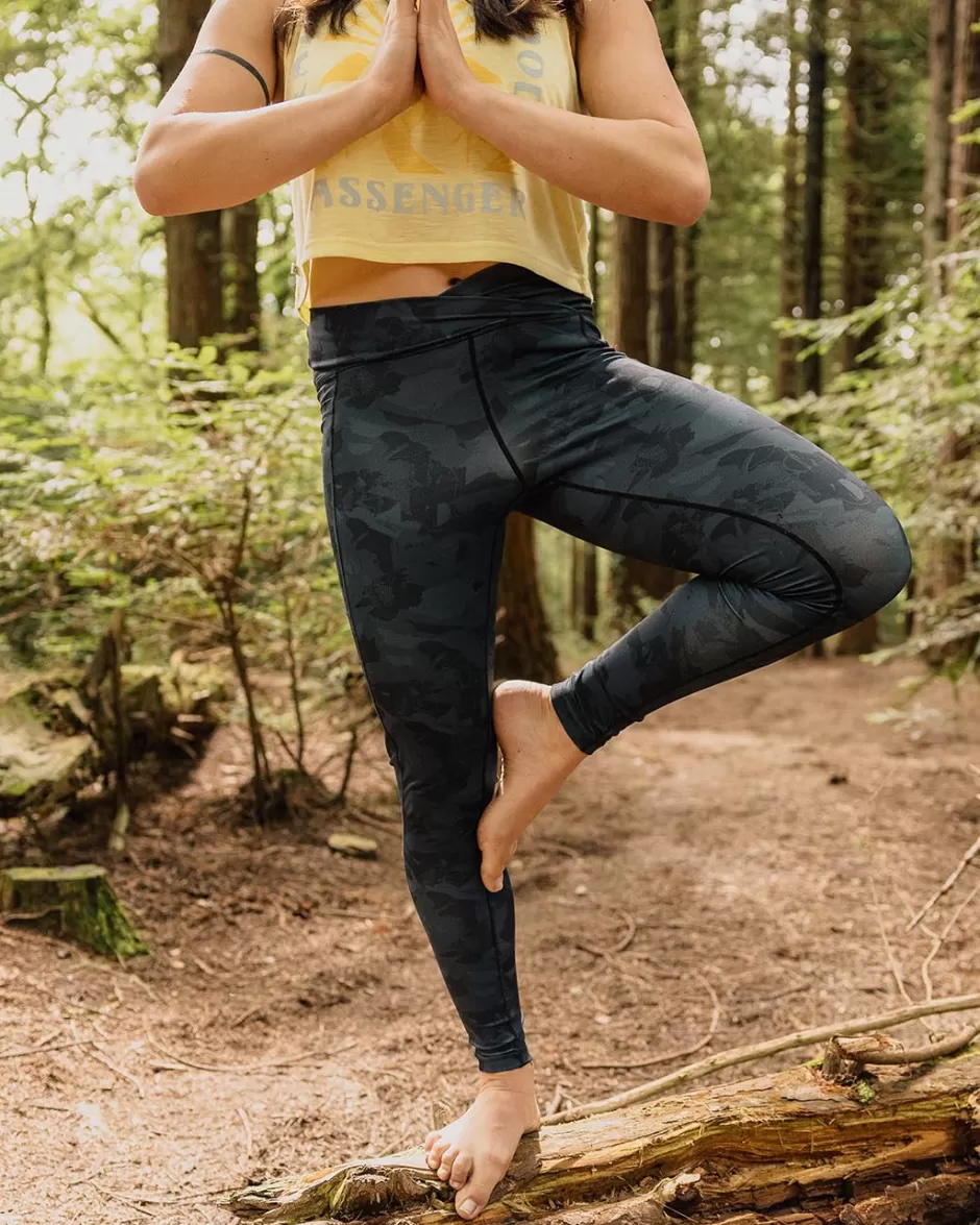 Women Passenger Leggings | Dungarees & Pants | Fresh Air 2.0 Recycled Leggings